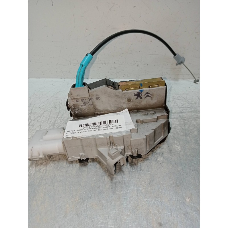 Recambio de motor cierre centralizado trasero derecho para citroen c6 2.7 v6 hdi fap cat (uhz / dt17ted4) referencia OEM IAM 968