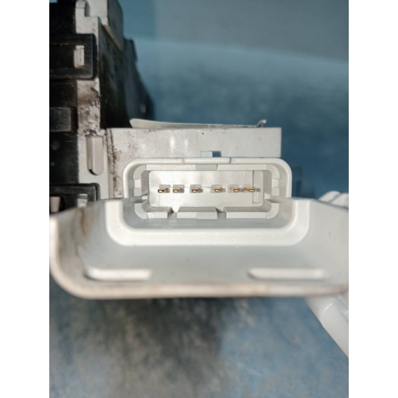 Recambio de motor cierre centralizado trasero derecho para citroen c6 2.7 v6 hdi fap cat (uhz / dt17ted4) referencia OEM IAM 968