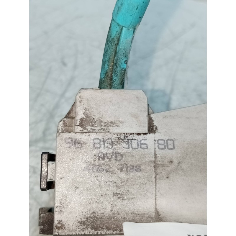 Recambio de motor cierre centralizado delantero derecho para citroen c6 2.7 v6 hdi fap cat (uhz / dt17ted4) referencia OEM IAM 9