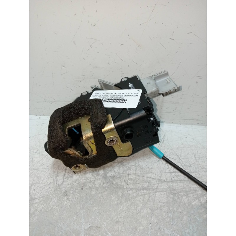 Recambio de motor cierre centralizado trasero izquierdo para citroen c6 2.7 v6 hdi fap cat (uhz / dt17ted4) referencia OEM IAM 9