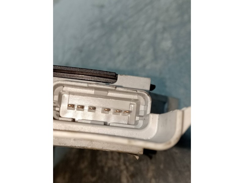 Recambio de motor cierre centralizado trasero izquierdo para citroen c6 2.7 v6 hdi fap cat (uhz / dt17ted4) referencia OEM IAM 9