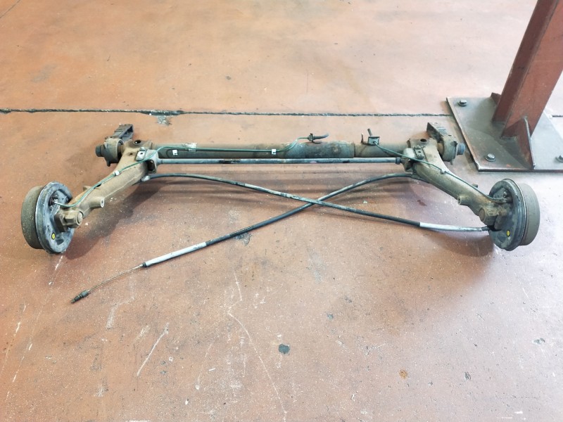 Recambio de puente trasero para renault 19 (b/c/l53) 1.9 dt referencia OEM IAM   