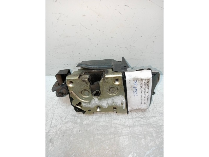 Recambio de motor cierre centralizado trasero derecho para citroen xsara berlina 1.9td attraction referencia OEM IAM  97 5P