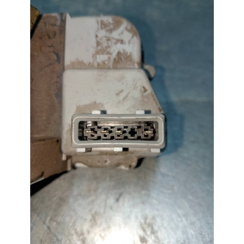 Recambio de motor cierre centralizado trasero derecho para citroen xsara berlina 1.9td attraction referencia OEM IAM  97 5P