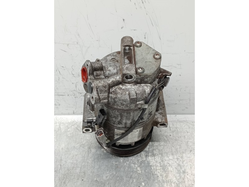 Recambio de compresor aire acondicionado para renault clio iv technofeel referencia OEM IAM 926000217R  