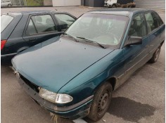 opel astra f berlina del año 1997