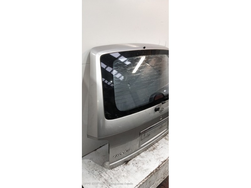 Recambio de porton trasero para kia carnival ii 2.9 cdri ex referencia OEM IAM   