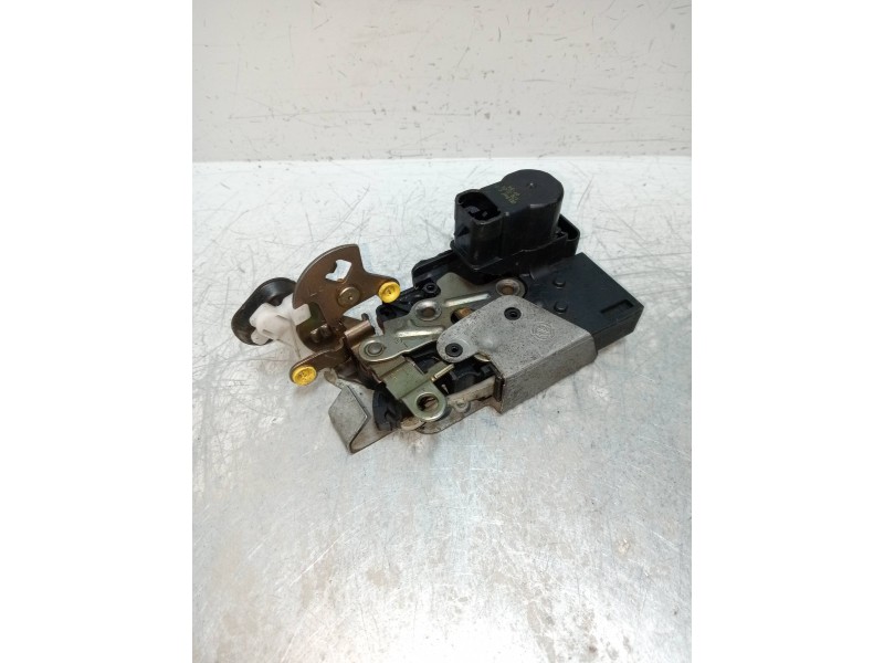 Recambio de motor cierre centralizado trasero izquierdo para fiat marea weekend (185) 1.6 16v elx referencia OEM IAM   5P