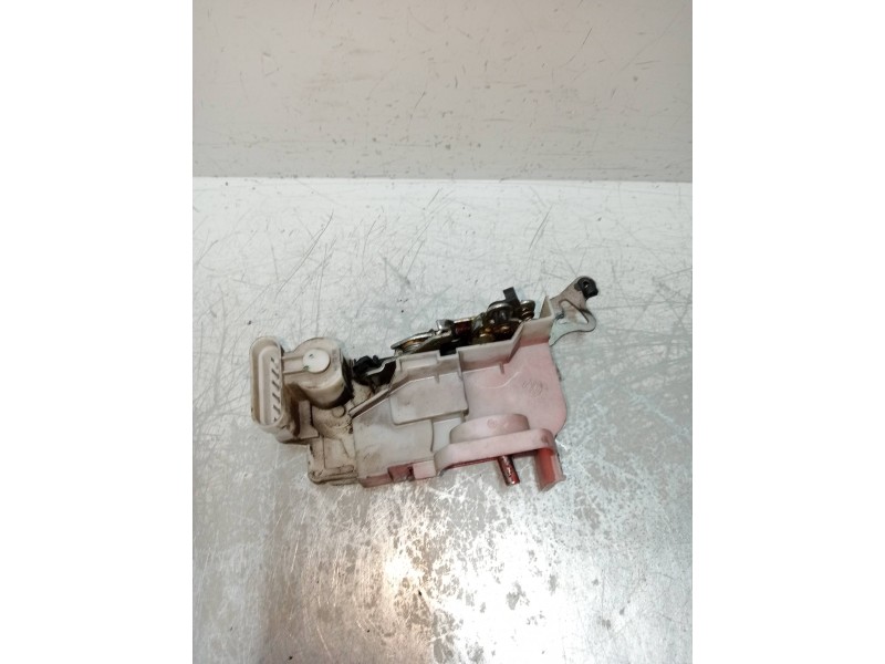 Recambio de motor cierre centralizado delantero izquierdo para fiat punto berlina (188) 1.3 jtd cat referencia OEM IAM  3P 