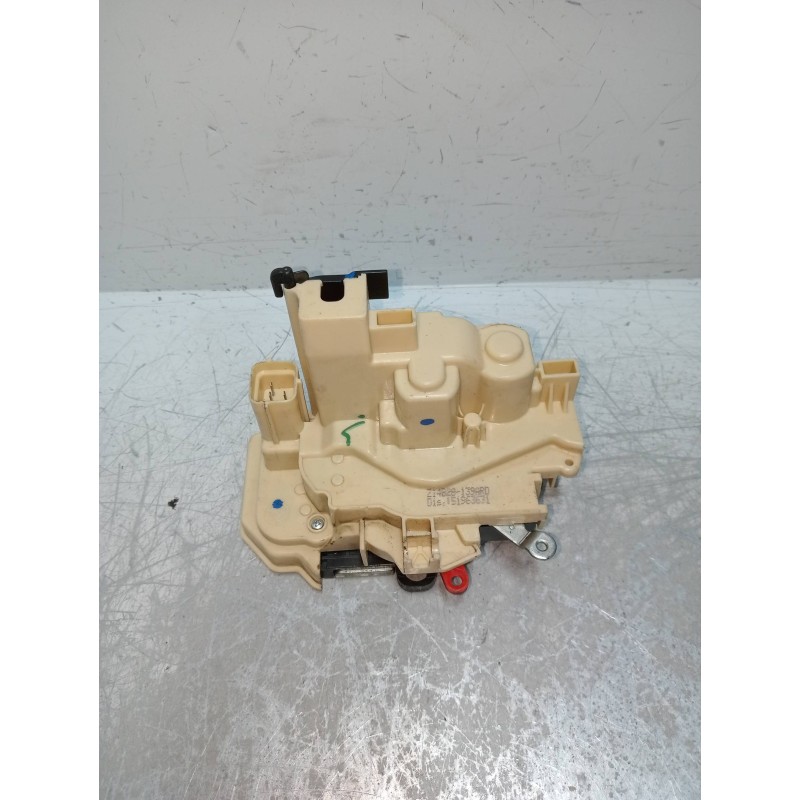 Recambio de motor cierre centralizado delantero derecho para fiat panda (319) 1.2 cat referencia OEM IAM 51563631  5P