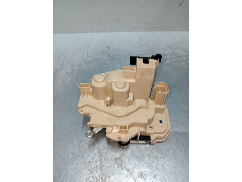 Recambio de motor cierre centralizado trasero izquierdo para fiat panda (319) 1.2 cat referencia OEM IAM 51963630  