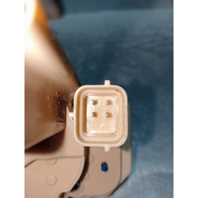 Recambio de motor cierre centralizado trasero izquierdo para fiat panda (319) 1.2 cat referencia OEM IAM 51963630  