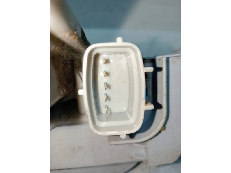 Recambio de motor cierre centralizado delantero izquierdo para fiat bravo (198) 1.9 8v jtd cat referencia OEM IAM 51798291 5P 