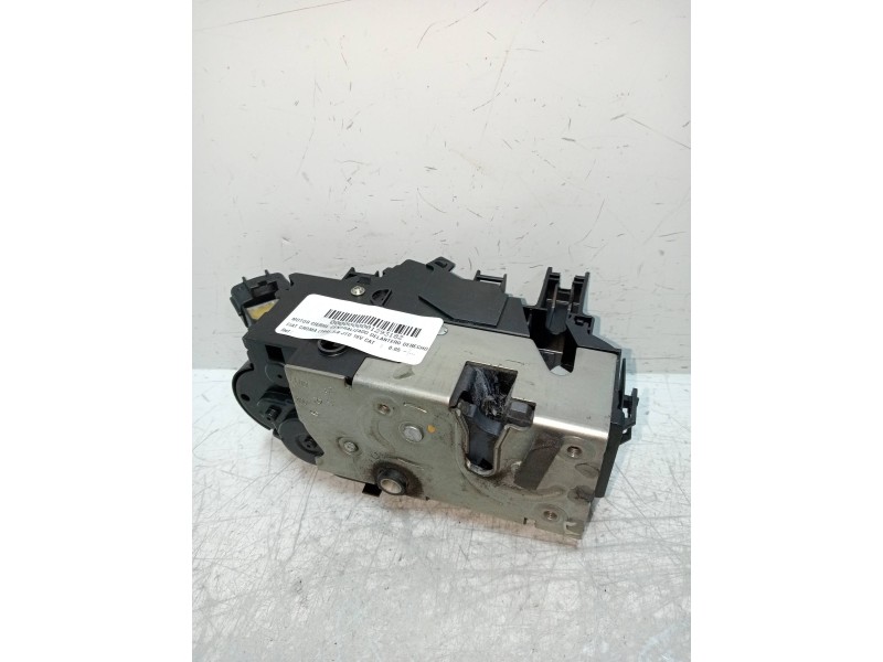 Recambio de motor cierre centralizado delantero derecho para fiat croma (194) 1.9 jtd 16v cat referencia OEM IAM 51708428A  5P