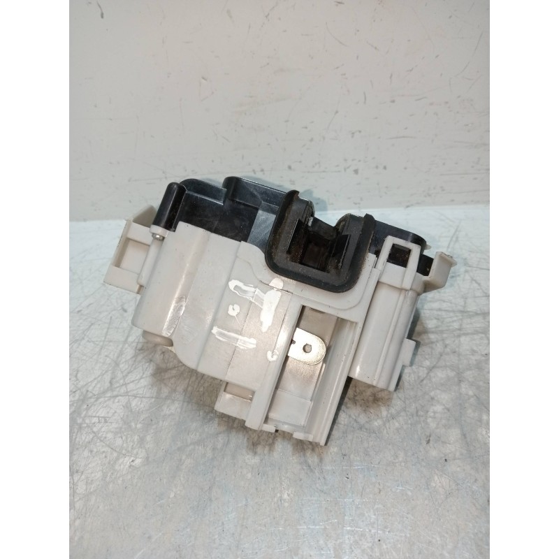 Recambio de motor cierre centralizado trasero izquierdo para fiat bravo (198) 1.9 8v jtd cat referencia OEM IAM   5P