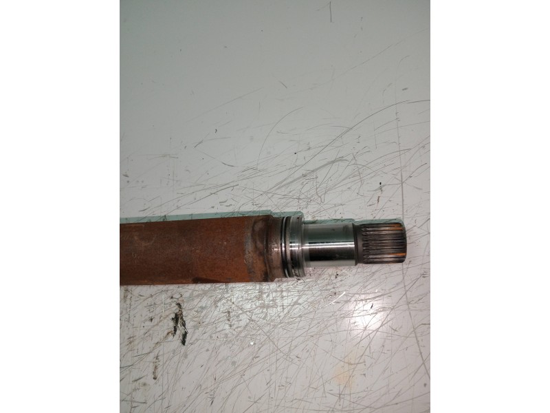 Recambio de transmision delantera derecha para ford fiesta (ccn) 1.25 16v cat referencia OEM IAM 8V513B436AAE  