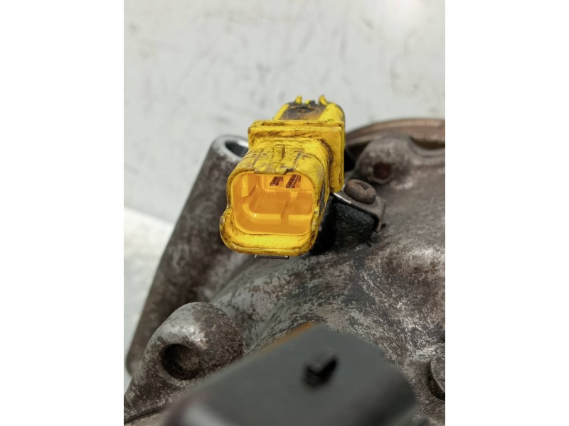 Recambio de compresor aire acondicionado para citroen c4 berlina lx referencia OEM IAM SD6C121355F 9659875780 