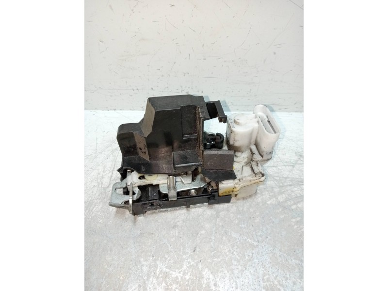 Recambio de motor cierre centralizado delantero derecho para fiat doblo cargo (223) 1.3 jtd referencia OEM IAM   5P