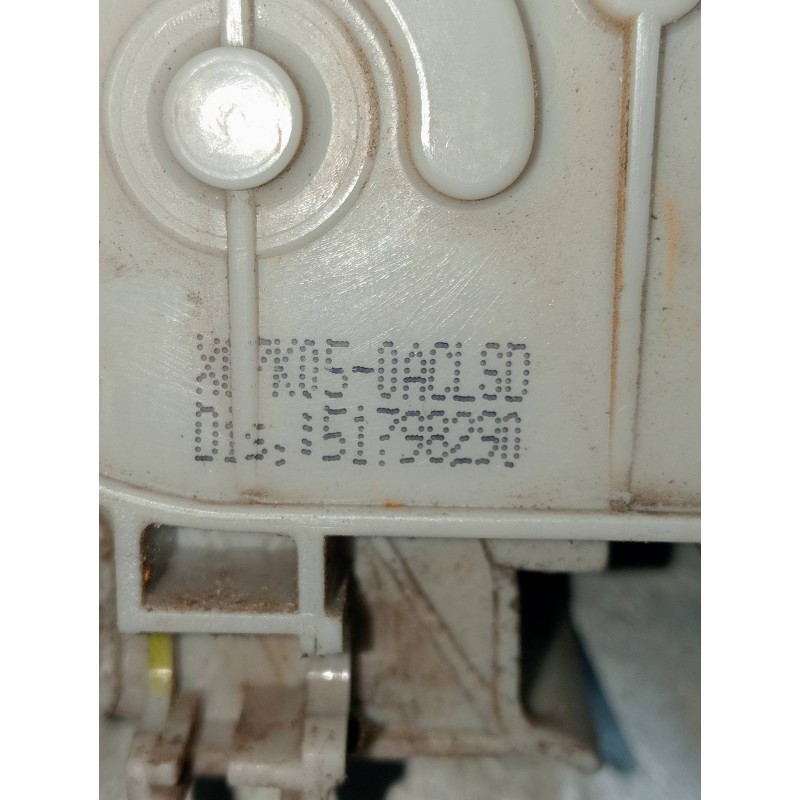 Recambio de motor cierre centralizado delantero derecho para fiat bravo (198) 1.9 16v dynamic multijet referencia OEM IAM 517982