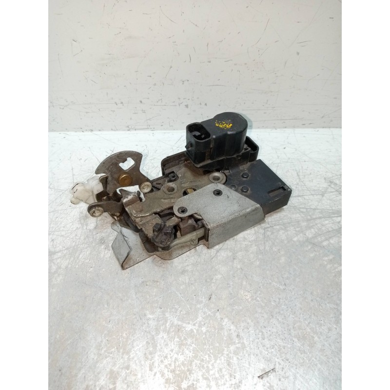Recambio de motor cierre centralizado trasero izquierdo para fiat brava (182) 1.9 turbodiesel referencia OEM IAM   5P