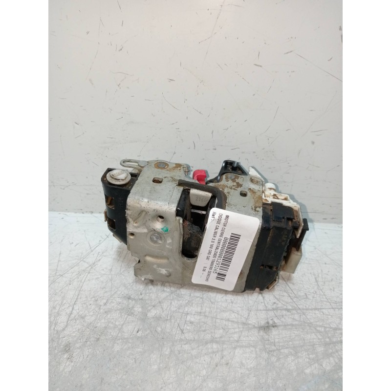Recambio de motor cierre centralizado trasero derecho para dodge caliber 2.0 16v crd cat referencia OEM IAM   5P