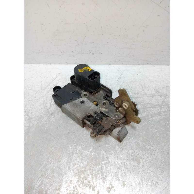 Recambio de motor cierre centralizado delantero derecho para fiat brava (182) 1.9 turbodiesel referencia OEM IAM  5P 