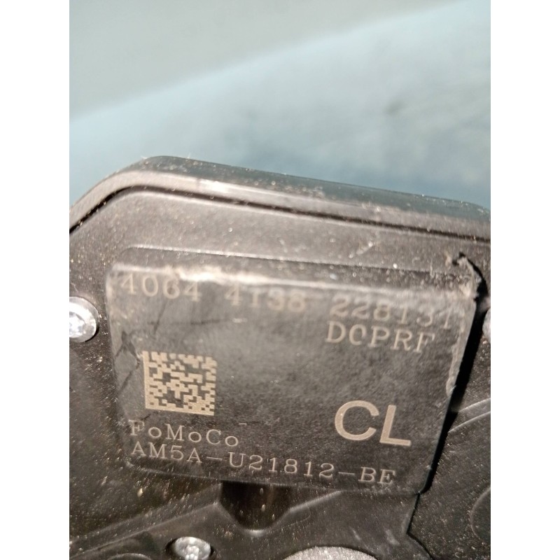Recambio de motor cierre centralizado delantero derecho para ford fiesta (ccn) sync edition referencia OEM IAM 40644138 AM5AU218