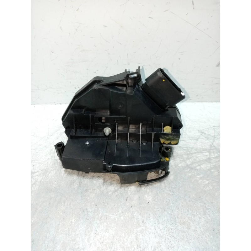 Recambio de motor cierre centralizado delantero derecho para ford fiesta (ccn) sync edition referencia OEM IAM 40644138 AM5AU218
