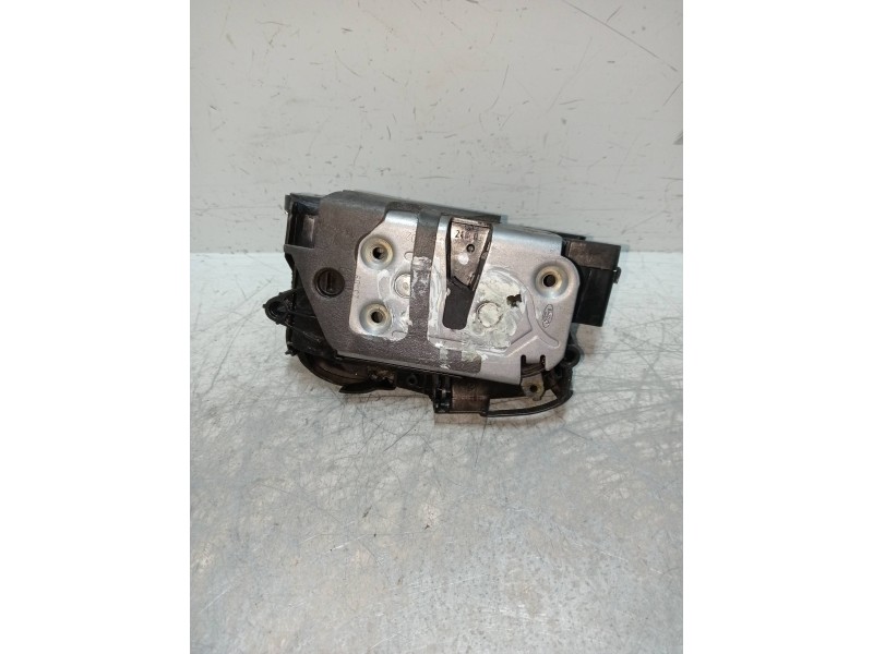 Recambio de motor cierre centralizado delantero izquierdo para ford fiesta (cb1) ambiente referencia OEM IAM 40534133 8A6AA21813