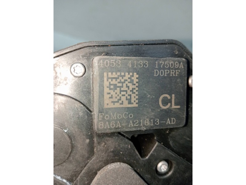 Recambio de motor cierre centralizado delantero izquierdo para ford fiesta (cb1) ambiente referencia OEM IAM 40534133 8A6AA21813