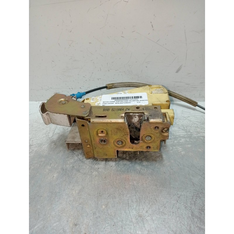 Recambio de motor cierre centralizado delantero derecho para ford escort berlina/turnier referencia OEM IAM 91ABB219A64CH  3P