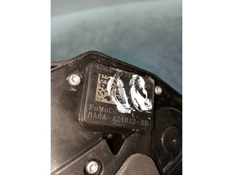 Recambio de motor cierre centralizado delantero derecho para ford fiesta (cb1) ambiente referencia OEM IAM 40644133 8A6AA21812BD