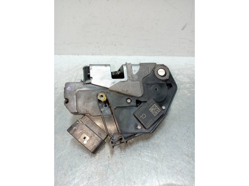 Recambio de motor cierre centralizado trasero izquierdo para ford fiesta (cb1) ambiente referencia OEM IAM 40734133 8A6AA26413AD