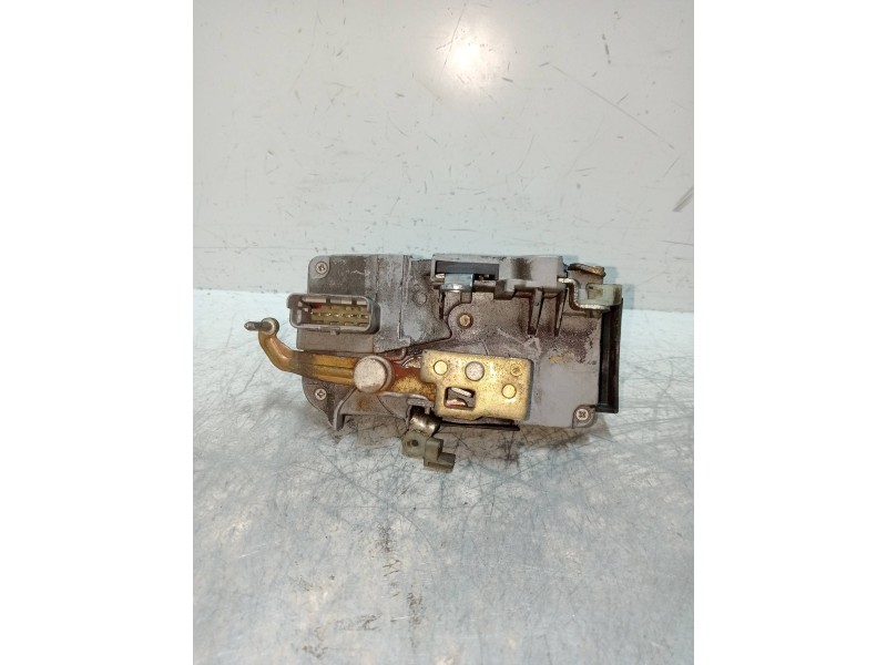 Recambio de motor cierre centralizado delantero derecho para fiat ulysse (179) 2.0 jtdm referencia OEM IAM   