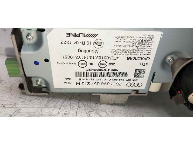 Recambio de pantalla multifuncion para audi a3 sedán(8vs) attraction referencia OEM IAM   