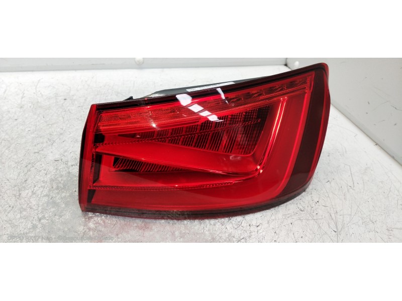 Recambio de piloto trasero derecho para audi a3 sedán(8vs) attraction referencia OEM IAM 8V5945096A  