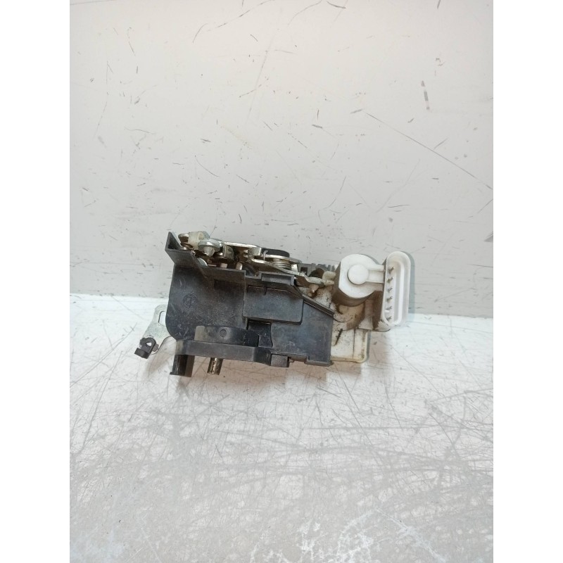 Recambio de motor cierre centralizado delantero derecho para fiat punto berlina (188) 1.9 diesel eco referencia OEM IAM  3P 