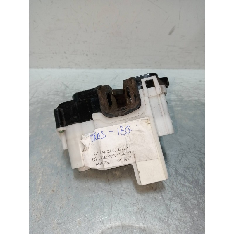 Recambio de motor cierre centralizado trasero izquierdo para fiat panda (169) 1.2 8v emotion referencia OEM IAM 51826987  
