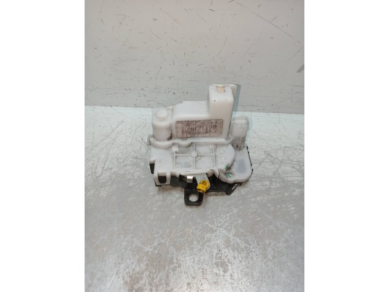 Recambio de motor cierre centralizado trasero izquierdo para fiat panda (169) 1.2 8v emotion referencia OEM IAM 51826987  