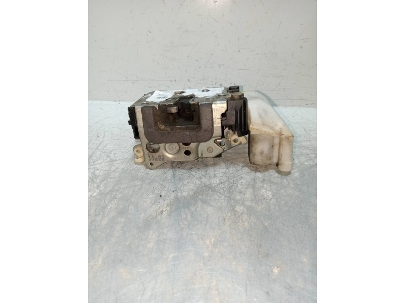 Recambio de motor cierre centralizado trasero derecho para fiat punto berlina (188) 1.2 16v elx referencia OEM IAM   5P