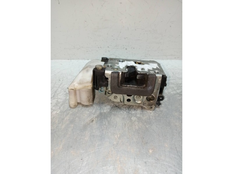 Recambio de motor cierre centralizado trasero izquierdo para fiat punto berlina (188) 1.2 16v elx referencia OEM IAM   5P