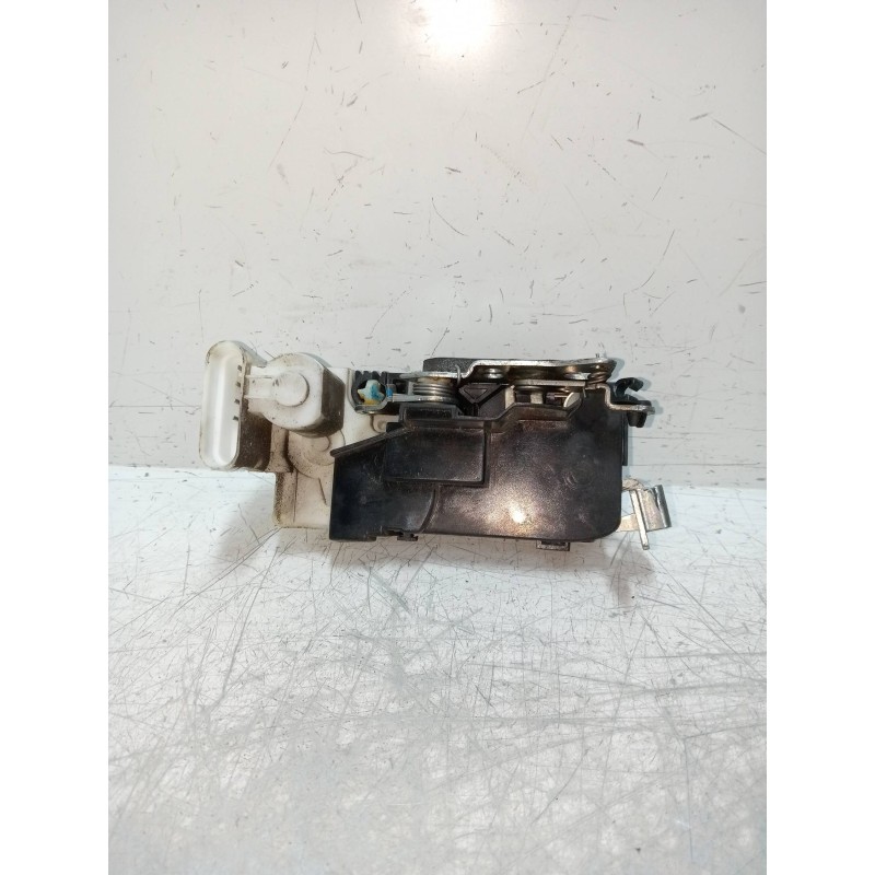 Recambio de motor cierre centralizado trasero izquierdo para fiat punto berlina (188) 1.2 16v elx referencia OEM IAM   5P