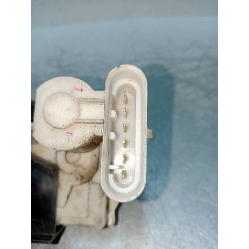 Recambio de motor cierre centralizado delantero derecho para fiat punto berlina (188) 1.9 diesel eco referencia OEM IAM  3P 3P