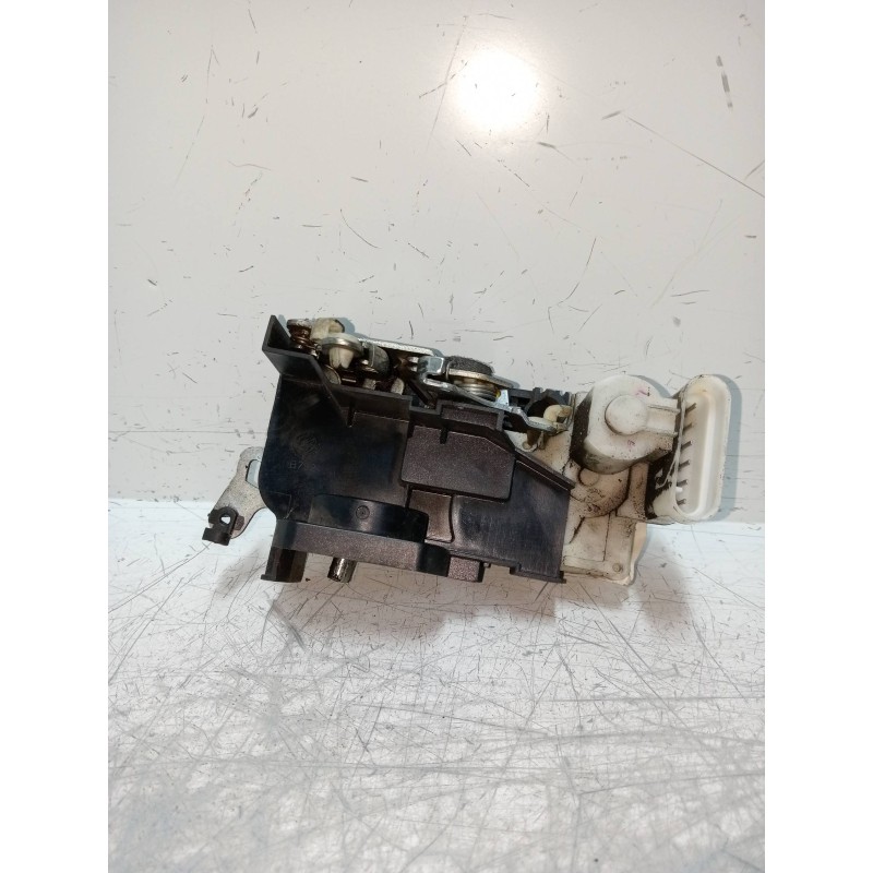 Recambio de motor cierre centralizado delantero derecho para fiat punto berlina (188) 1.9 diesel eco referencia OEM IAM  3P 3P