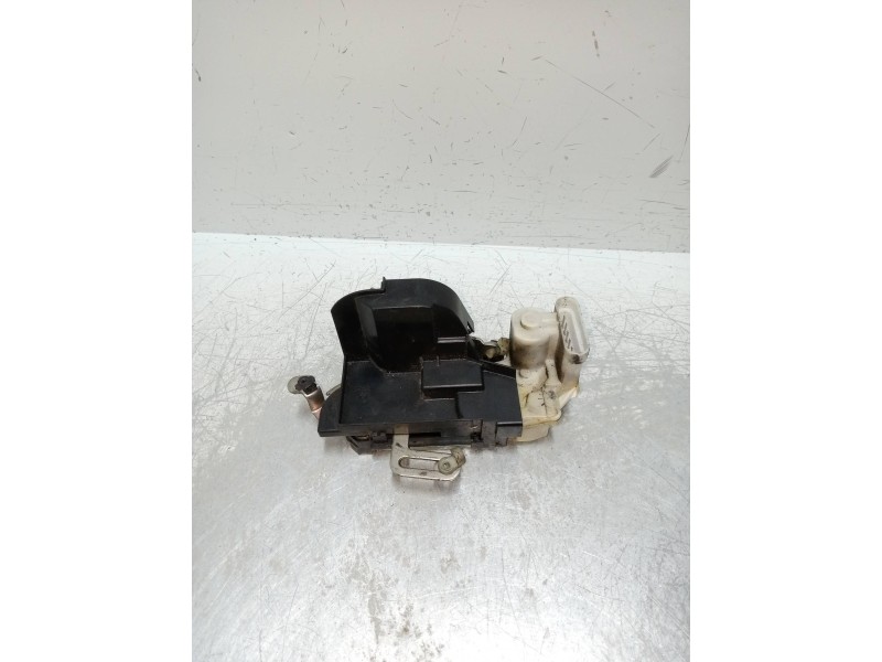 Recambio de motor cierre centralizado delantero derecho para fiat punto berlina (188) 1.9 diesel eco referencia OEM IAM  5P 5P