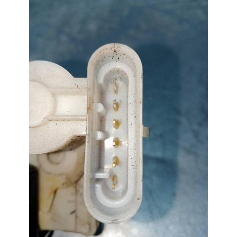 Recambio de motor cierre centralizado delantero derecho para fiat punto berlina (188) 1.9 diesel eco referencia OEM IAM  5P 5P