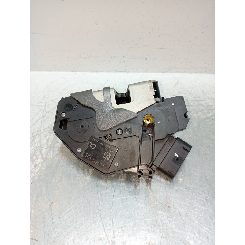 Recambio de motor cierre centralizado delantero derecho para ford fiesta (ccn) 1.25 16v cat referencia OEM IAM 40644138 AM5AU218