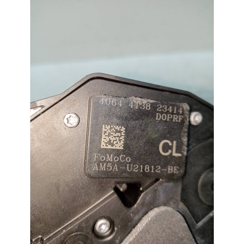 Recambio de motor cierre centralizado delantero derecho para ford fiesta (ccn) 1.25 16v cat referencia OEM IAM 40644138 AM5AU218