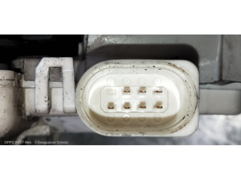 Recambio de motor cierre centralizado delantero izquierdo para audi a3 sedán(8vs) attraction referencia OEM IAM 8X1837015C  