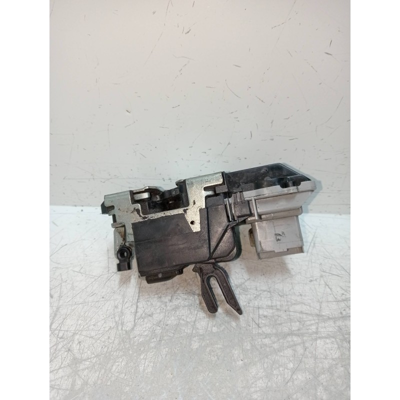 Recambio de motor cierre centralizado delantero izquierdo para citroen xsara coupe 1.8i 16v vts referencia OEM IAM  97 3P